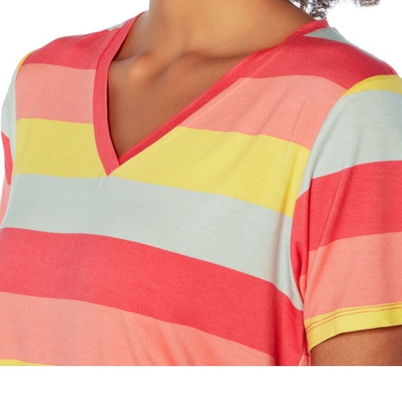 Wildfox 3-piece short set with scrunchie - Picture 4 of 7